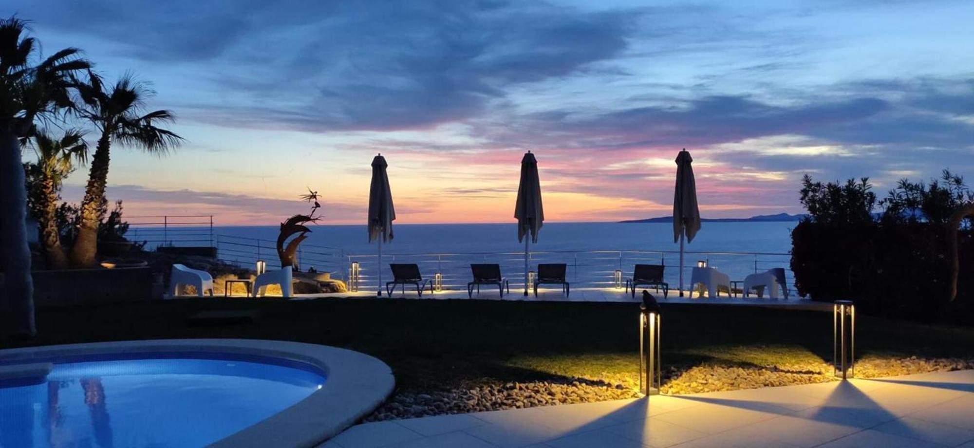 Bay Blue Villa